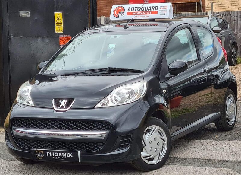 PEUGEOT 107