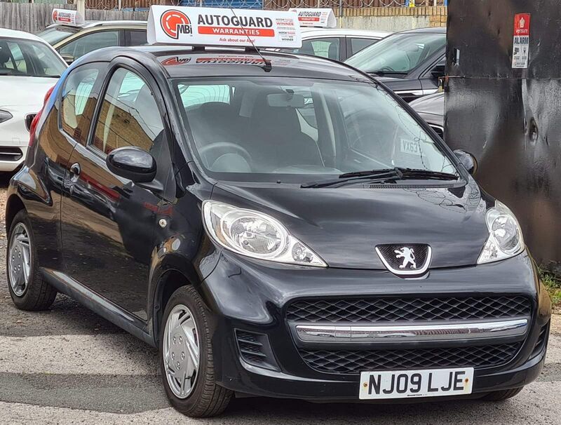 PEUGEOT 107