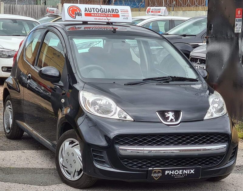 PEUGEOT 107