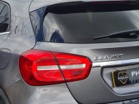 MERCEDES-BENZ GLA CLASS