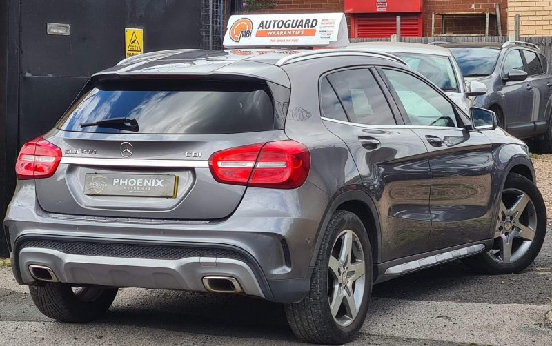 MERCEDES-BENZ GLA CLASS