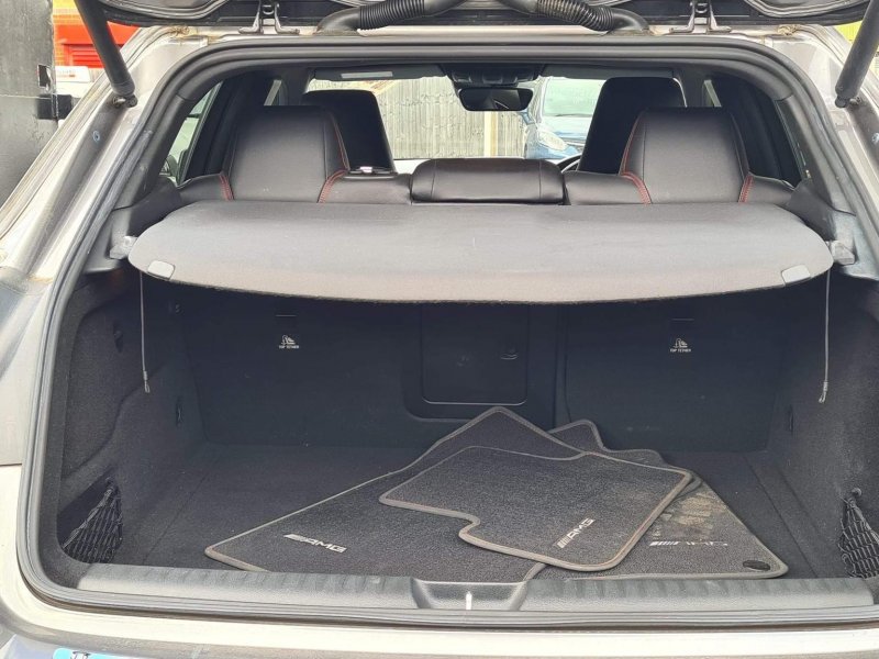 MERCEDES-BENZ GLA CLASS