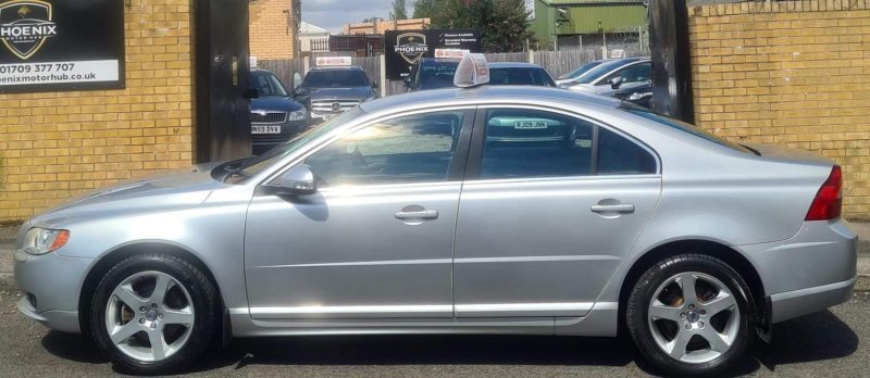 VOLVO S80